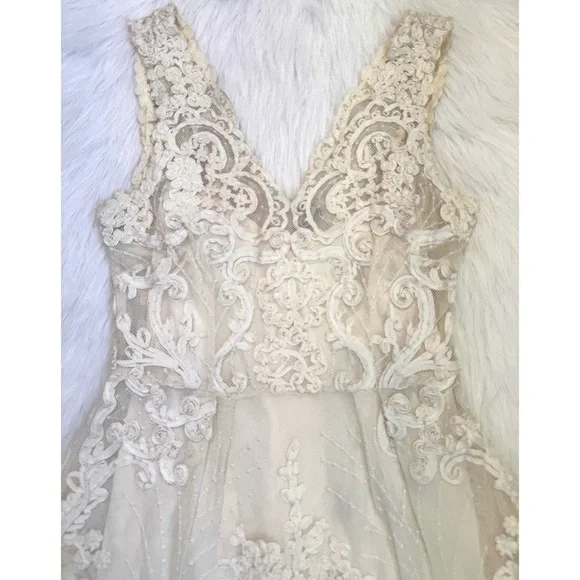 BHLDN Yoana Baraschi Alexandra Dress 💗🤍 - Picture 3 of 10